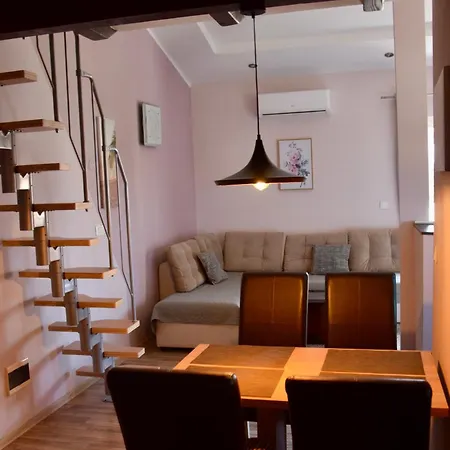 Apartment Vukalovic *