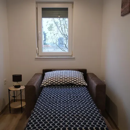 Apartment Vukalovic *